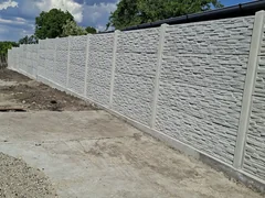 Photo from customer No. 2: Konkret Line fence (Google review)