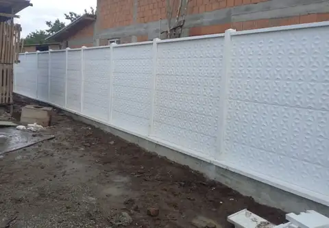 Customer photo no. 39: Konkret Line fence (Google review)